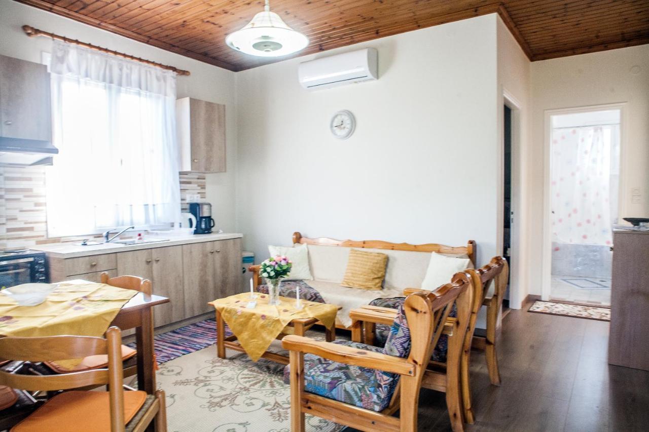 Casa Serena Asprogerakata Zewnętrze zdjęcie